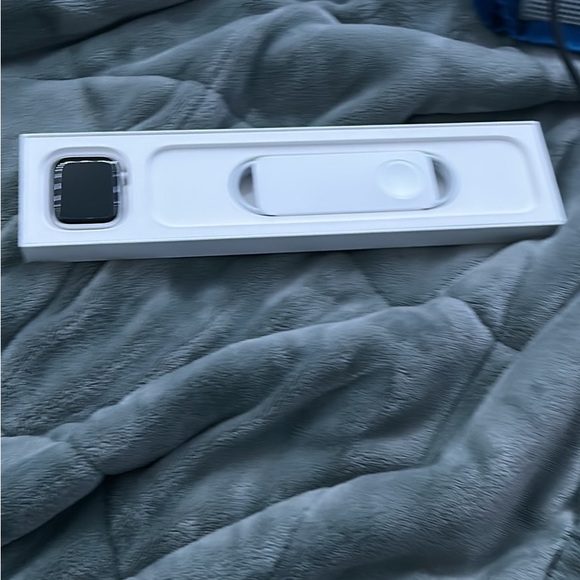 Apple watch series 8